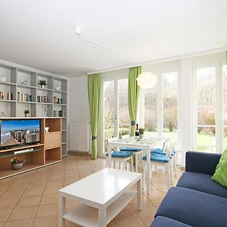 شقة Haus Waldblick *